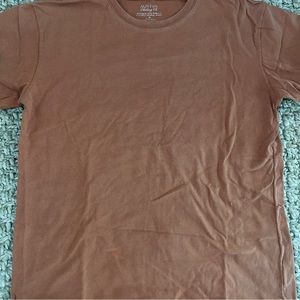 Plain Orangeish-brownish tee!